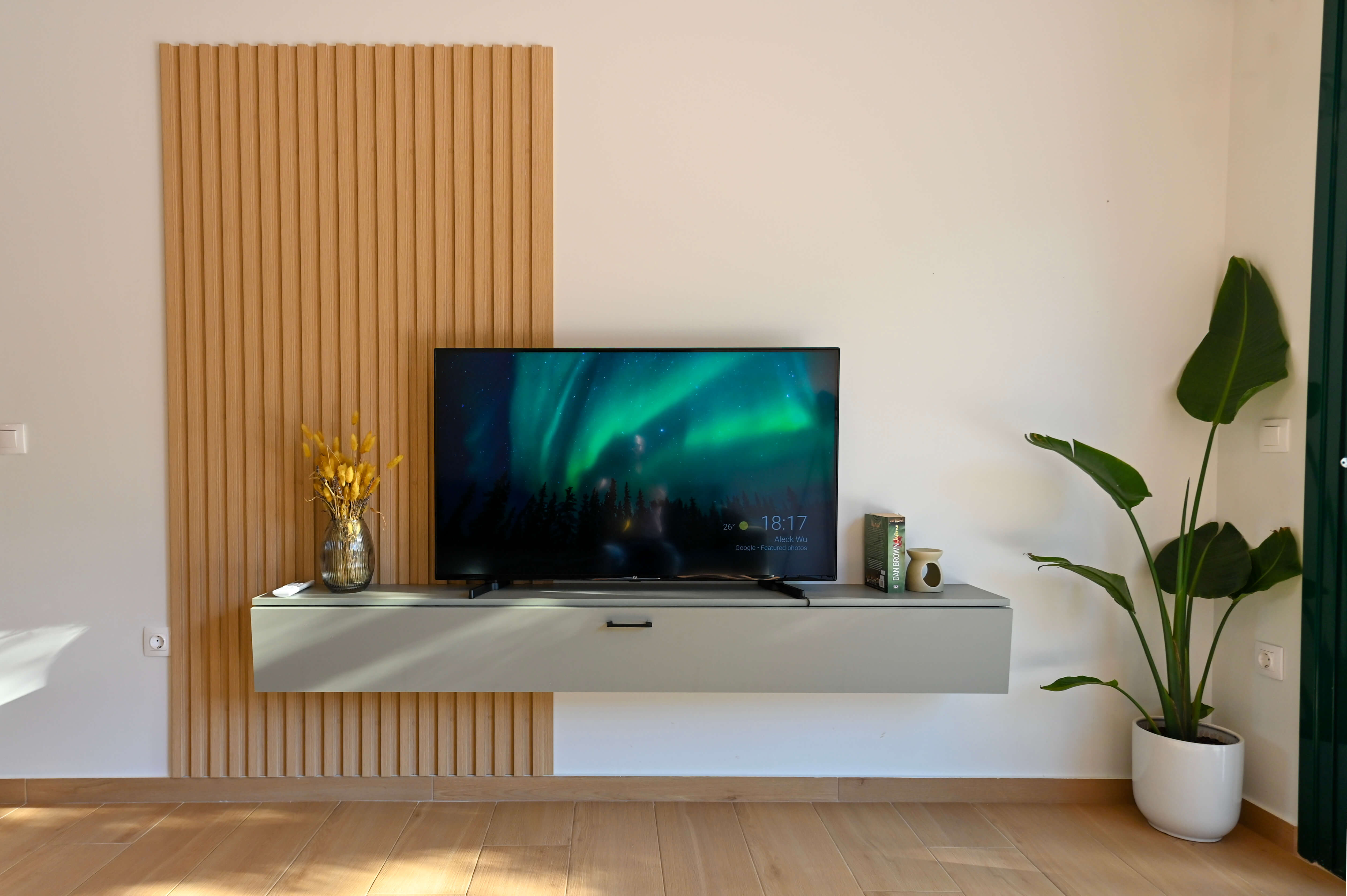 img/sliders 9-DSC_0162.jpg test